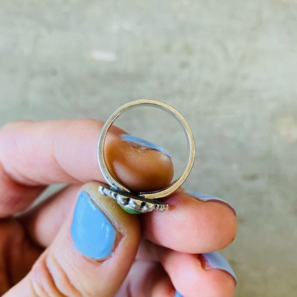 SOLD ♥️ Navajo ♥️ Vintage Sterling Silver & Blue - Green Turquoise Ring - Picture 9 of 13